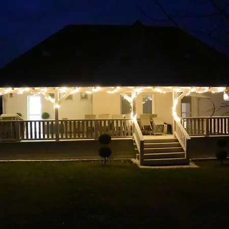 Cherry Tree Cottage, Balatonszárszó