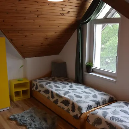 펜션 Cherry Tree Cottage, Balatonszárszó