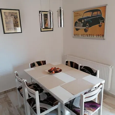펜션 Cherry Tree Cottage,